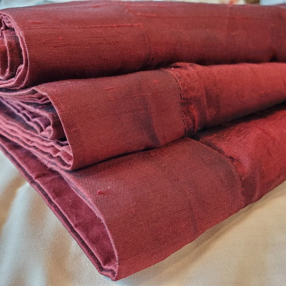 Empire Silk By Peri Euro Sham RN# 30221‎ Silk Blend Pillow Cases Maroon Set Of 3